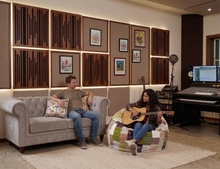 Earth Weave Lounge