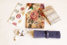 Beautiful Floral Printed Daily Essential Hamper-Set Of 6