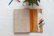 Stripes Multipurpose Notebook Case