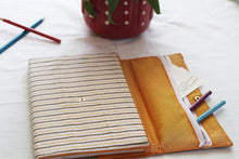 Stripes Multipurpose Notebook Case