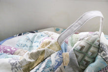 Muted Pastel Cameo Lounge