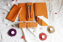 Orange Corporate-Set Of 7